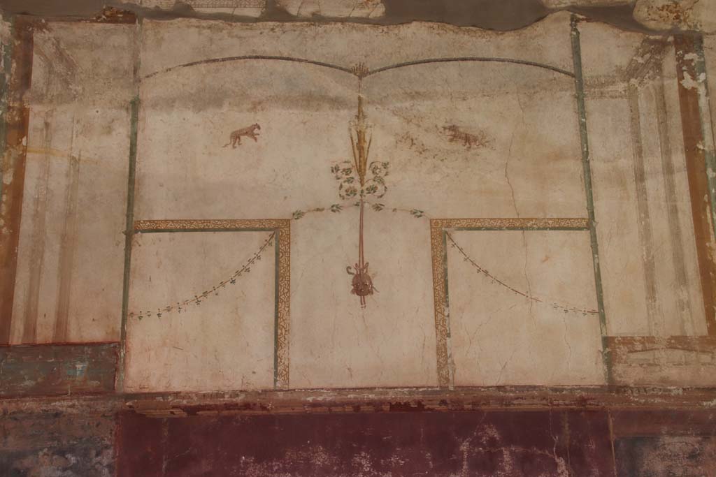 Oplontis, May 2011. Portico 40, painted wall decoration. Photo courtesy of Michael Binns