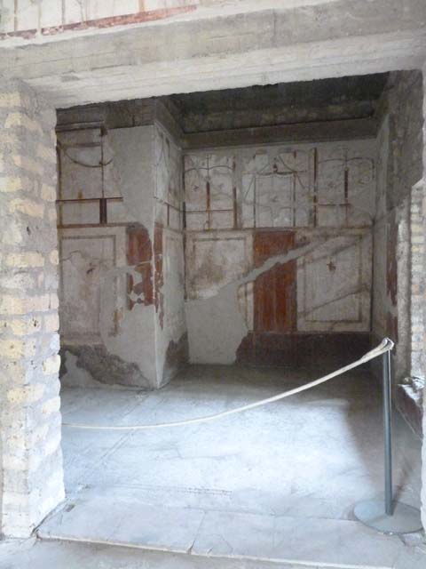 Oplontis, May 2011. Room 41, looking towards alcove on north side of cubiculum. Photo courtesy of Michael Binns.
