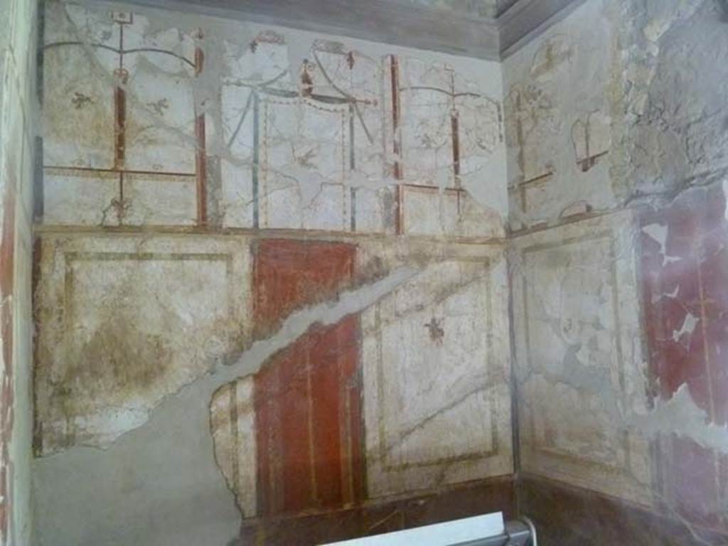 Oplontis, September 2015. Room 42, south decorated wall of steps to upper floor.