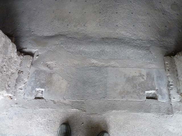 Oplontis, September 2015. Corridor 63, looking west to steps leading into corridor 62.