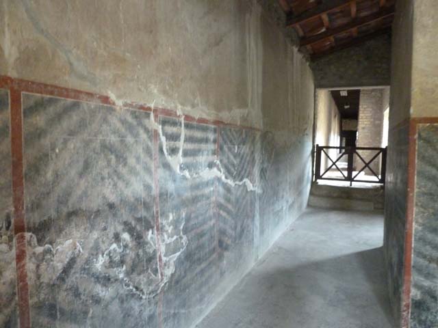 Oplontis, September 2015. Corridor 63, looking north-east towards doorway to room 65, on left, and portico 60, on right.

