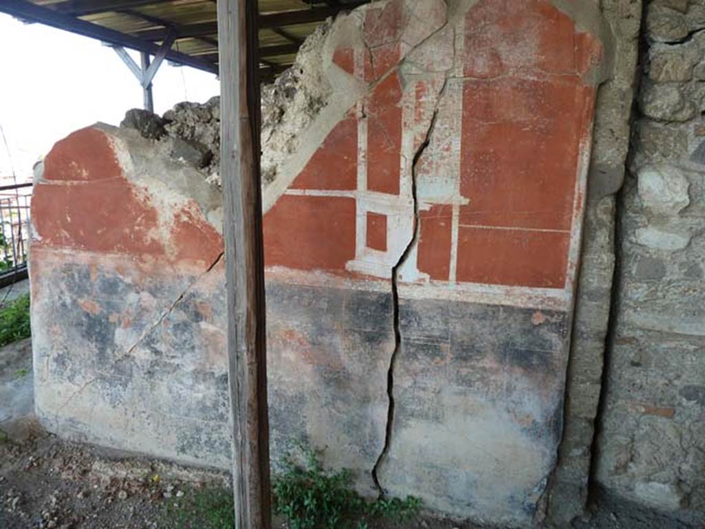 Stabiae, Secondo Complesso (Villa B), September 2015. Room 11, east wall.