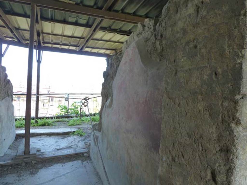 Stabiae, Secondo Complesso (Villa B), September 2015. Room 10, east wall of corridor, behind which was room 8, not photographed.