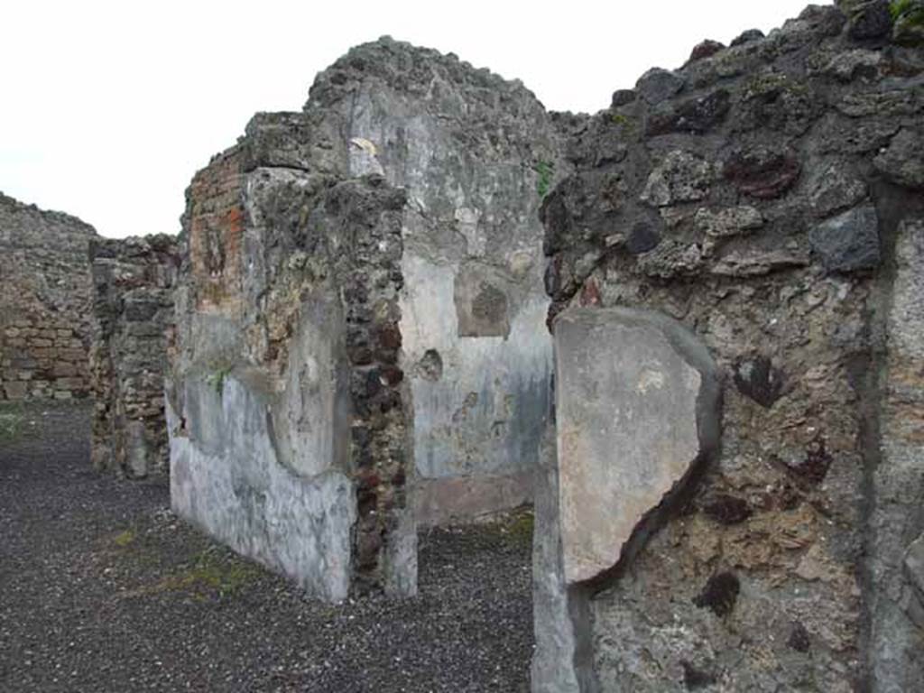 VI.9.2 Pompeii. May 2010. Room 13, and doorways to rooms 15, 14, and 13. Looking east.