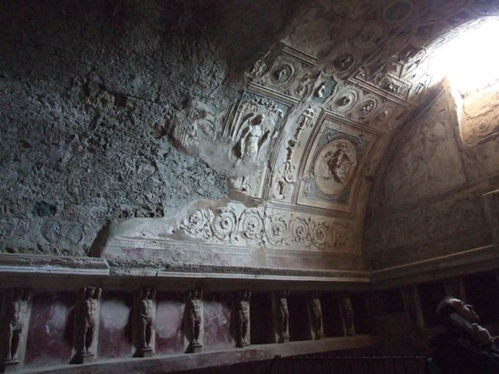 VII.5.24 Pompeii. December 2007. Ceiling plaster stucco in south-east corner of tepidarium.