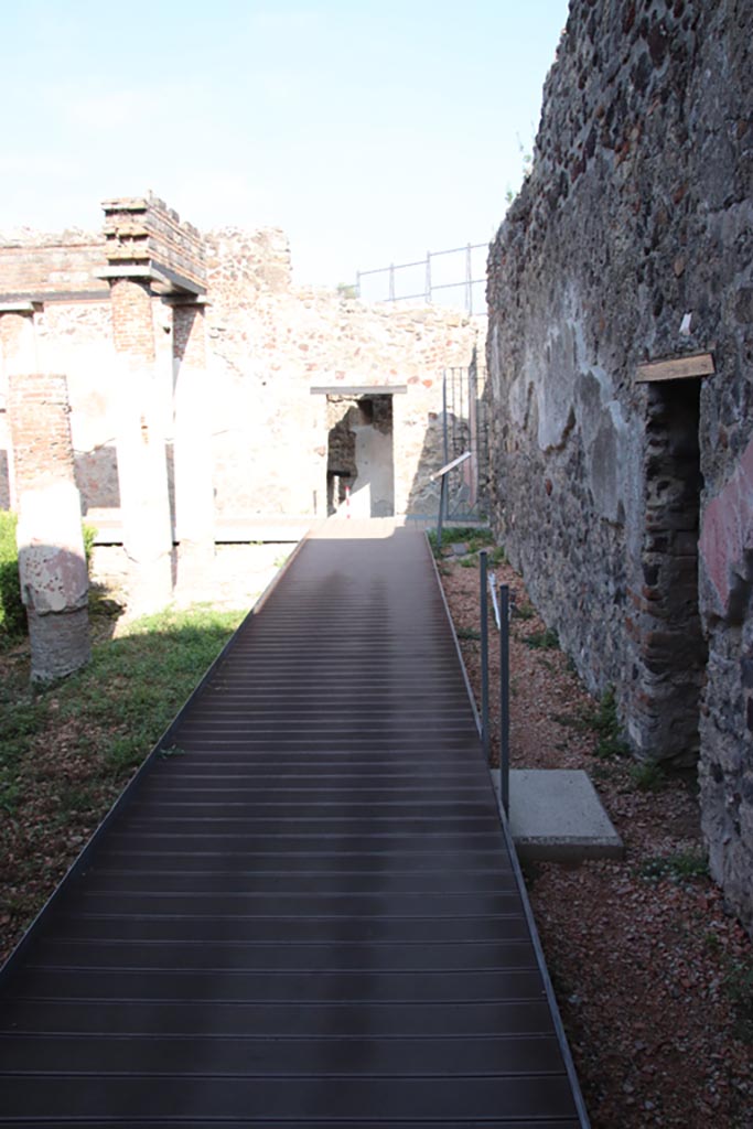 HGW24 Pompeii. Villa of Diomedes. October 2023. 
Looking north along east portico from south-east corner. Photo courtesy of Klaus Heese.
