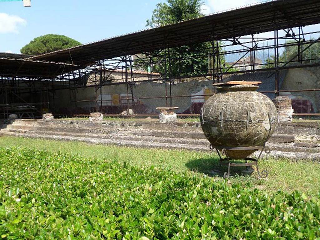 Villa San Marco, Stabiae, July 2010. South portico 1 in garden peristyle area 66. Photo courtesy of Michael Binns.