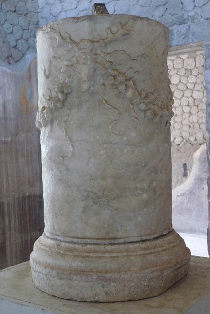 Villa San Marco, Stabiae, July 2010. 
Decorated marble altar. Photo courtesy of Michael Binns.


