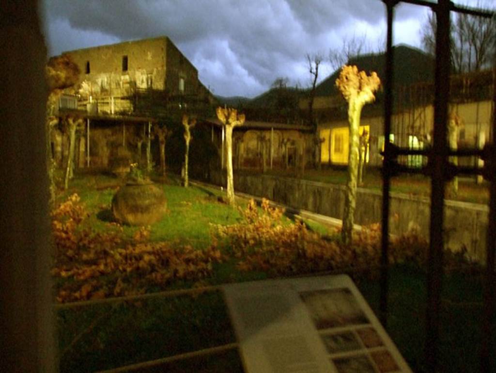 Villa San Marco, Stabiae, December 2006. Peristyle garden 9, looking south across pool 15.