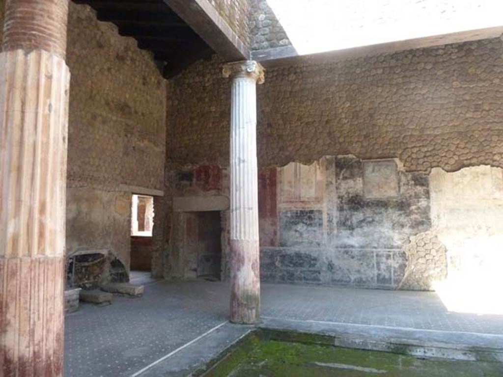 Villa San Marco, Stabiae, September 2015. Room 44, looking towards north-west corner of atrium.