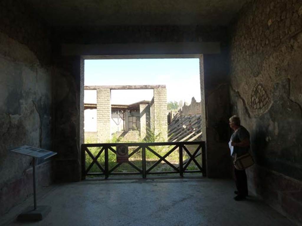 Villa San Marco, Stabiae, September 2015. Room 59, looking east from tablinum.