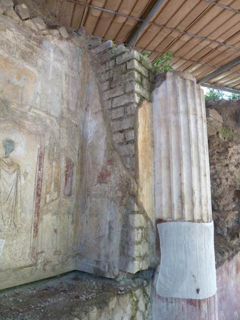 Villa San Marco, Stabiae, September 2015. Area 64, niche 8, looking towards west side of niche.