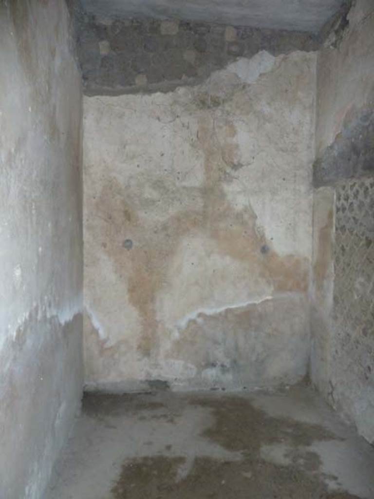 Villa San Marco, Stabiae, September 2015. Room 54, east wall.