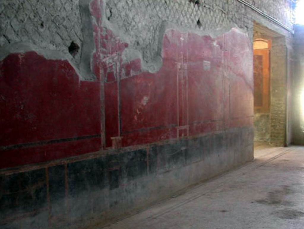 Castellammare di Stabia, Villa San Marco, December 2007. Corridor 32, west wall, looking north-west.