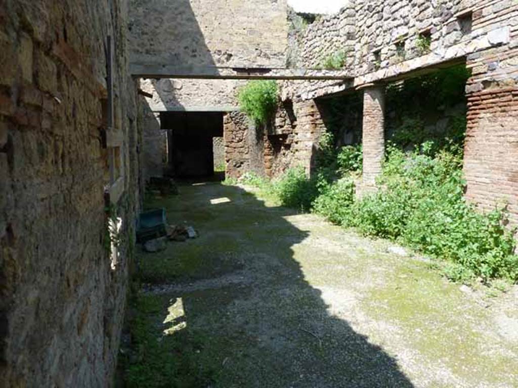 Villa of Mysteries, Pompeii. May 2010. Room 59. Looking north at rooms 60 and 58 on the east side.