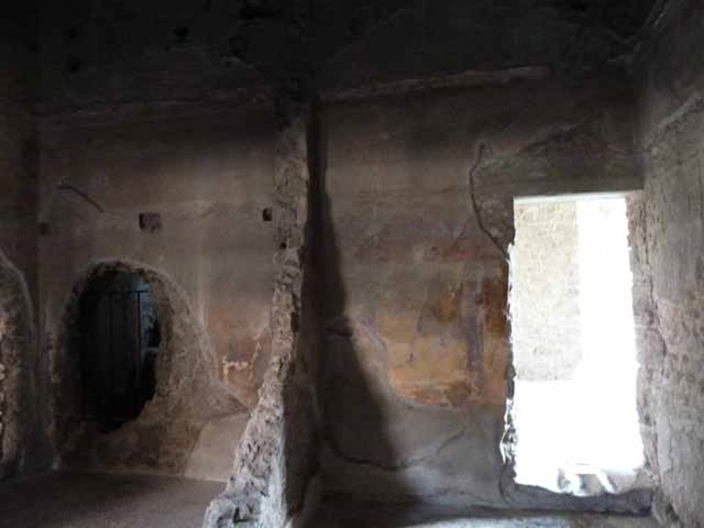 Villa of Mysteries, Pompeii. May 2010. Room 21, on right, looking west through to portico P5.