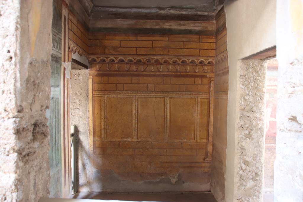 Villa of Mysteries, Pompeii. September 2021. Room 3, looking towards south wall from doorway in room 64, atrium.