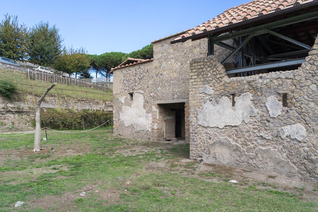 Villa Regina, Boscoreale. October 2021. Looking west along south side towards entrance doorway. Photo courtesy of Johannes Eber.