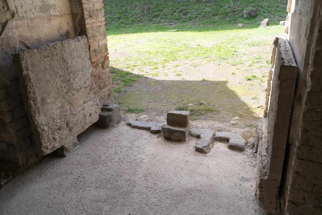 Villa Regina, Boscoreale. October 2021. 
Main entrance XIV, with plaster-cast of doors on both sides of opening. Photo courtesy of Johannes Eber.

