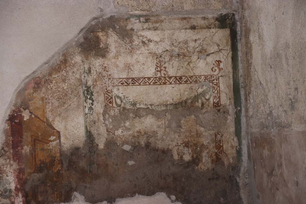 Villa Regina, Boscoreale. September 2021. Room IX, north-west corner with remains of painting. Photo courtesy of Klaus Heese.